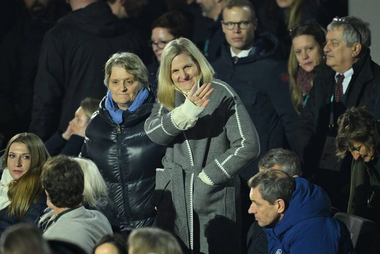 Фото для новини:Чоловіки в жіночому тілі не зможуть брати участь у жіночих змаганнях