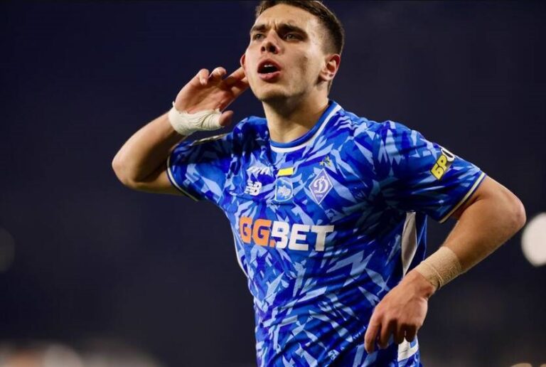 Фото для новини:Динамо забрало індивідуальні нагороди УПЛ за лютий-березень