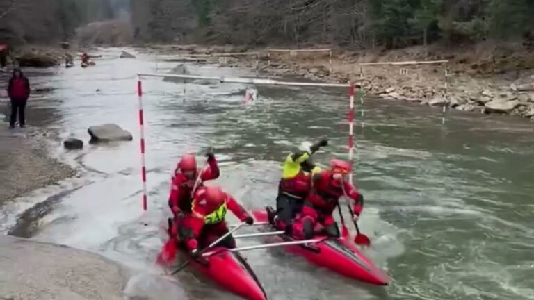 Фото для новини:Гірські рятувальники Прикарпаття — серед призерів змагань із водного туризму