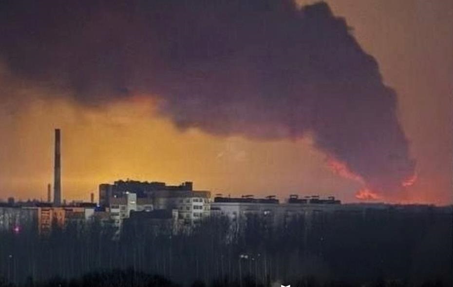 Фото для новини:Генштаб підтвердив ураження Ярославського НПЗ