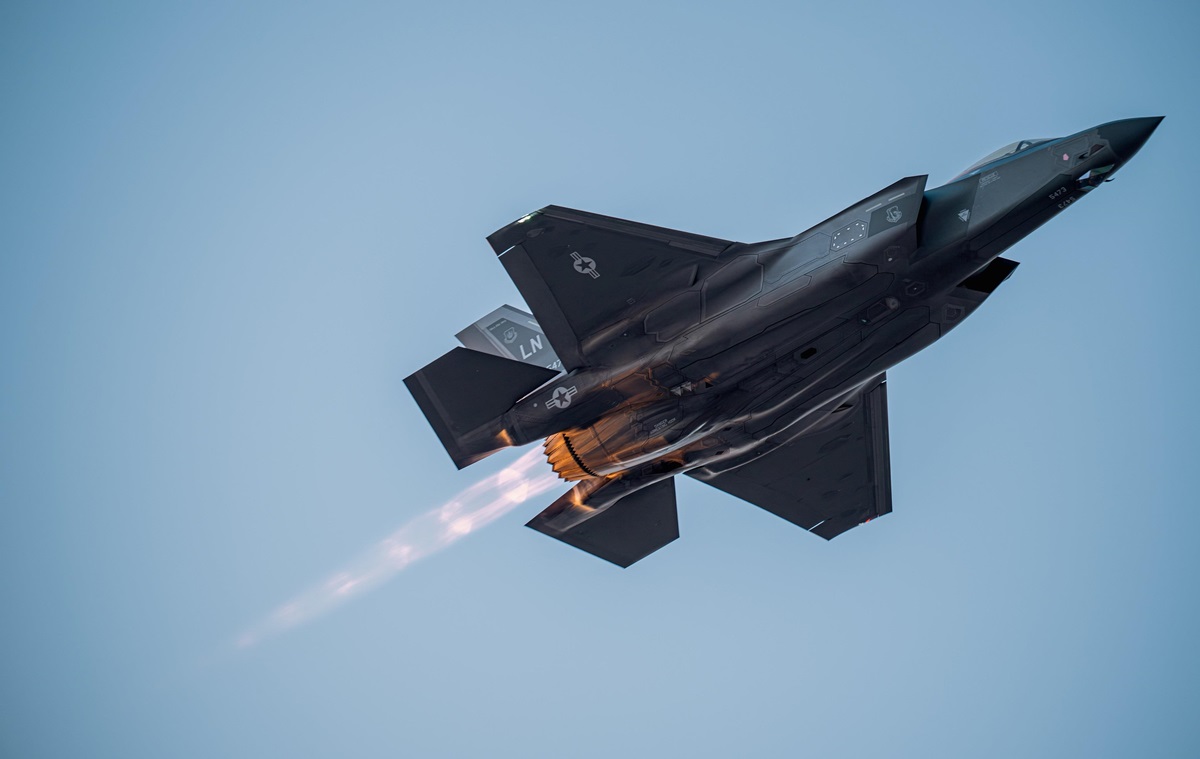 Фото для новини:Іран вперше підбив американський F-35 - ЗМІ