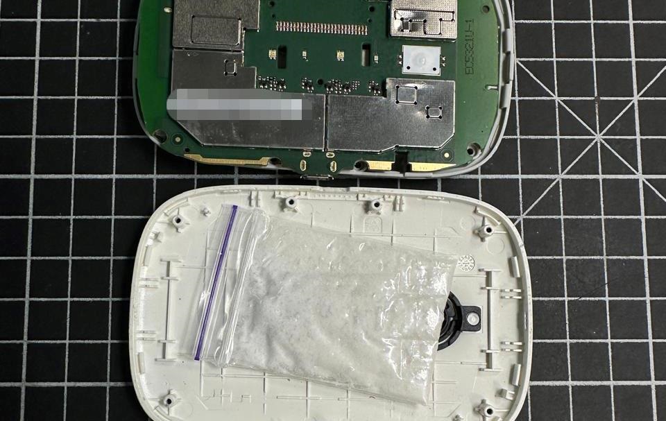 Фото для новини:Метадон у модемах: у Кропивницькій колонії викрили наркотрафік