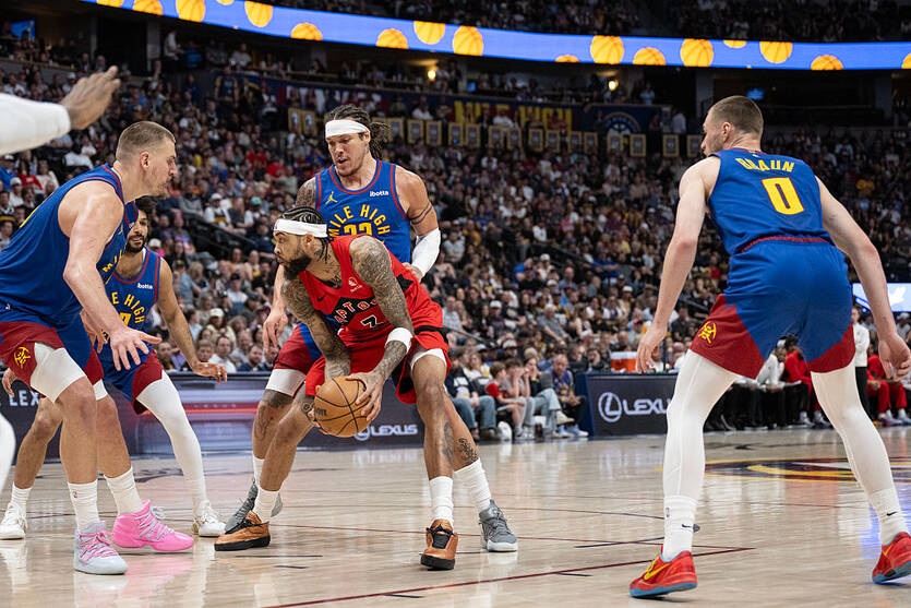 Фото для новини:НБА: Денвер переміг Торонто