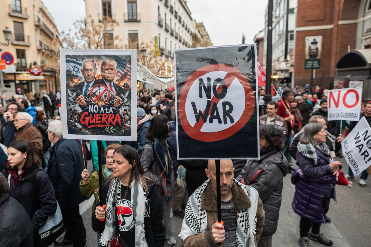 Фото для новини:Опитування: американці незадоволені війною в Ірані