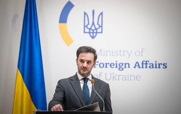 Фото для новини:Примусовий укол українцю в Угорщині: реакція МЗС