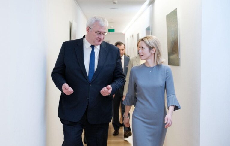 Фото для новини:Сибіга анонсував візит урядовців ЄС до Києва