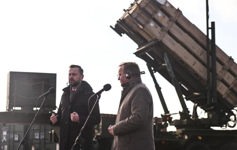 Фото для новини:США просили Польщу перекинути на Близький Схід батарею Patriot - ЗМІ