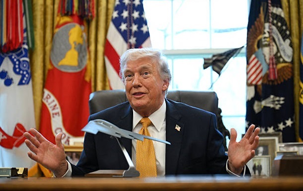 Фото для новини:Трамп наказав зупинити удари по Ірану