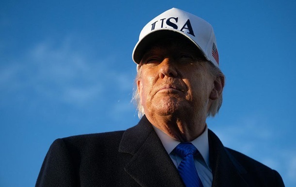 Фото для новини:Трамп назвав НАТО "паперовим тигром" без США