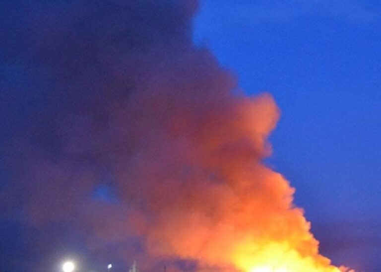 Фото для новини:У Конотопі РФ поцілила по цивільній інфраструктурі