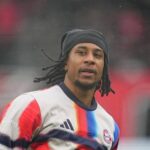 Фото для новини:У Ліверпулі вирішили, що Салах вартий двох гравців