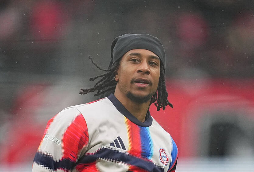 Фото для новини:У Ліверпулі вирішили, що Салах вартий двох гравців