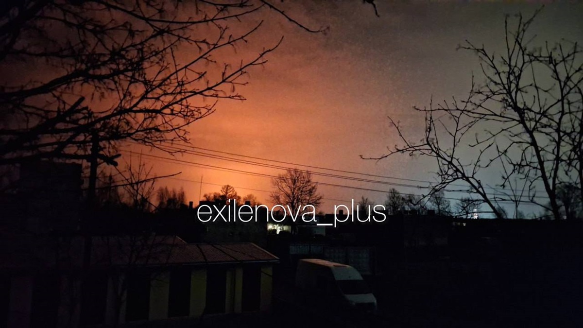 Фото для новини:У Росії палає порт Усть-Луга після атаки дронів