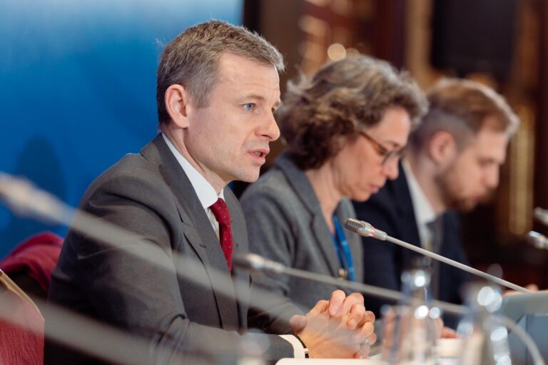 Фото для новини:Уряд погодив три "податкових" законопроєкти