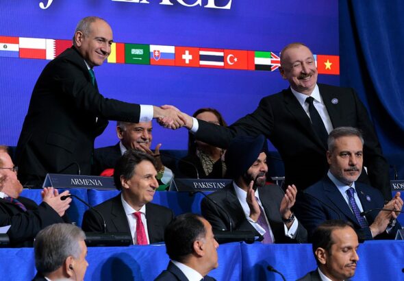 Фото для новини:Вірменія та Азербайджан розширюють торгівлю в обхід РФ