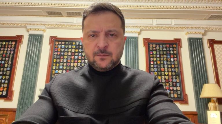 Фото для новини:Масштаб цієї атаки свідчить дуже чітко, що немає в Росії наміру реально закінчувати війну