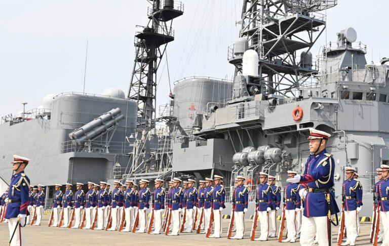 Фото для новини:Японія вперше після Другої світової відправляє військових на Філіппіни