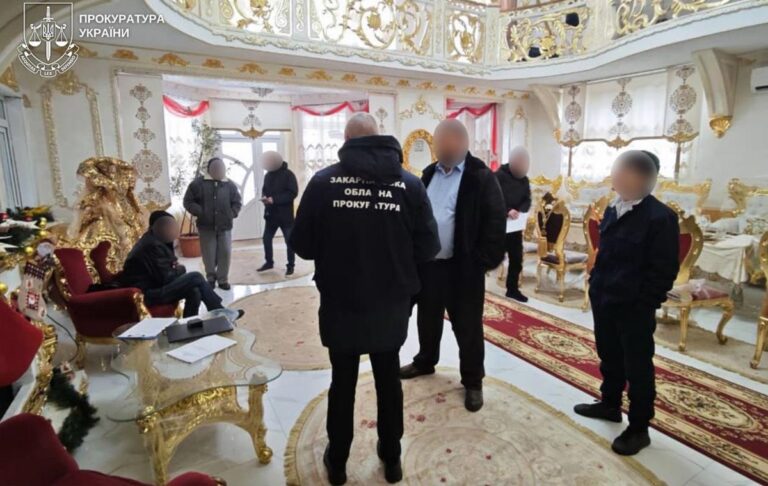 Фото для новини:"Забув" вказати мільйони у декларації: на Закарпатті судитимуть депутата