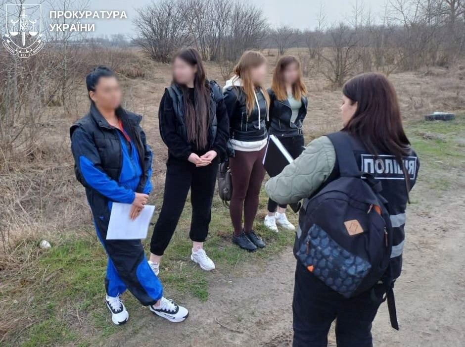 Фото для новини:Затримано вербувальницю українок для сексуальної експлуатації у Польщі