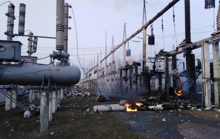 Фото для новини:Знеструмлено більшу частину Чернігівської області