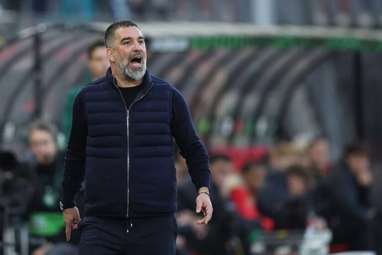 Фото для новини:Арда Туран дякує АЗ Алкмар і налаштовується на Крістал Пелес