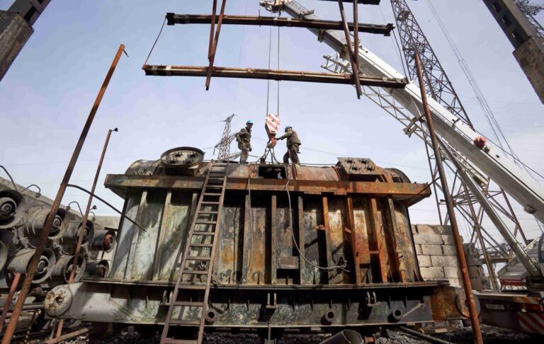 Фото для новини:Атаковано енергооб'єкти семи областей - Укренерго