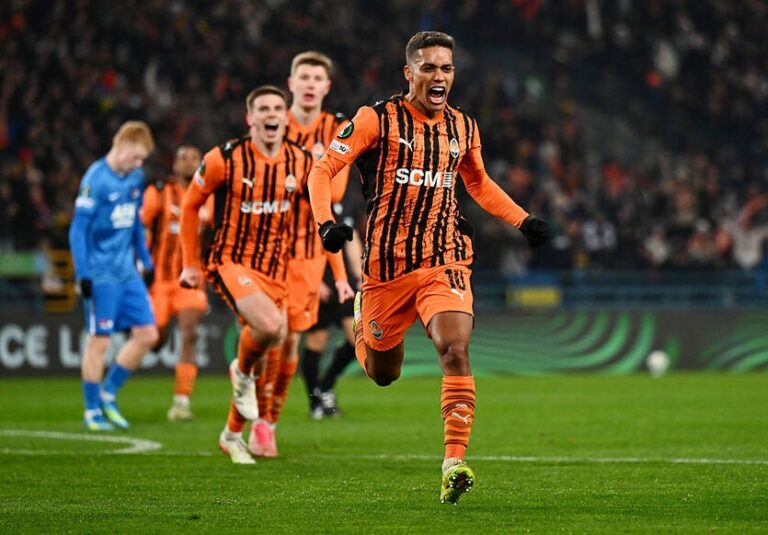 Фото для новини:АЗ - Шахтар: онлайн-трансляція матчу Ліги конференцій