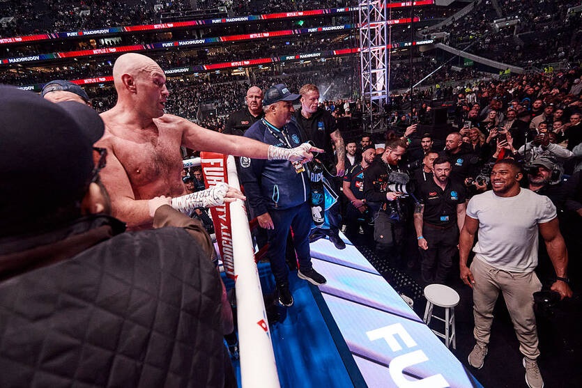 Фото для новини:Без бою з Джошуа Ф&rsquo;юрі готовий вдруге піти з боксу