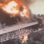 Фото для новини:Біля з Панамського каналу загорівся міст: є жертва