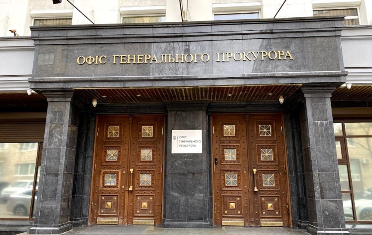 Фото для новини:Будинок відомого футболіста під Києвом продали за фальшивою довіреністю