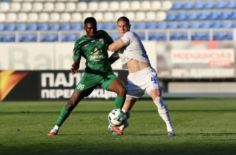 Фото для новини:Динамо зійшло зі шляху перемог, мінімально програвши Карпатам