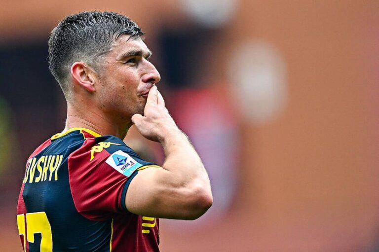 Фото для новини:Дженоа бореться за Маліновського на тлі інтересу турецького клубу