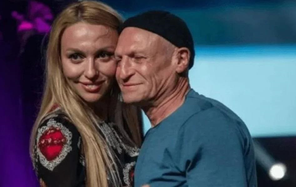 Фото для новини:Експродюсерка Полякової після конфлікту з чоловіком співачки звернулася до