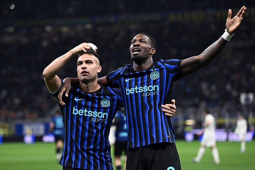 Фото для новини:Гольова феєрія: Інтер не залишив шансів Ромі