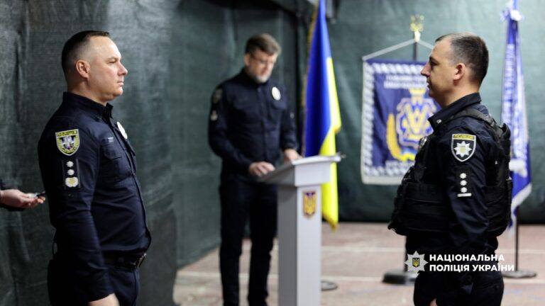 Фото для новини:Голова Нацполіції Іван Вигівський відвідав прифронтові регіони - Херсонську та Миколаївську області