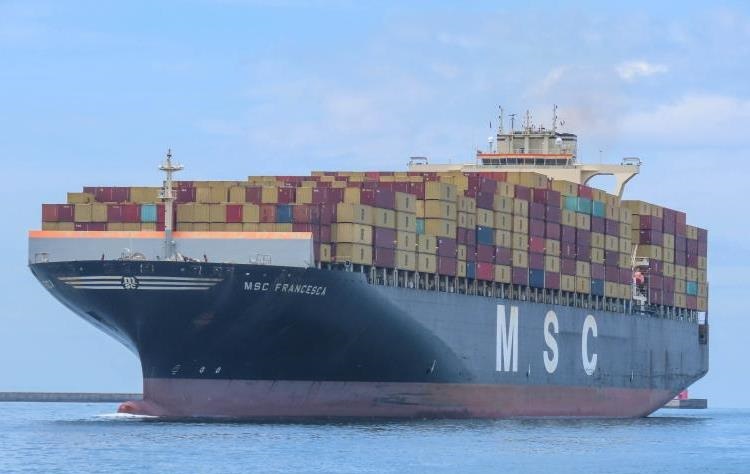 Фото для новини:Іран заявив про захоплення двох суден в Ормузькій протоці