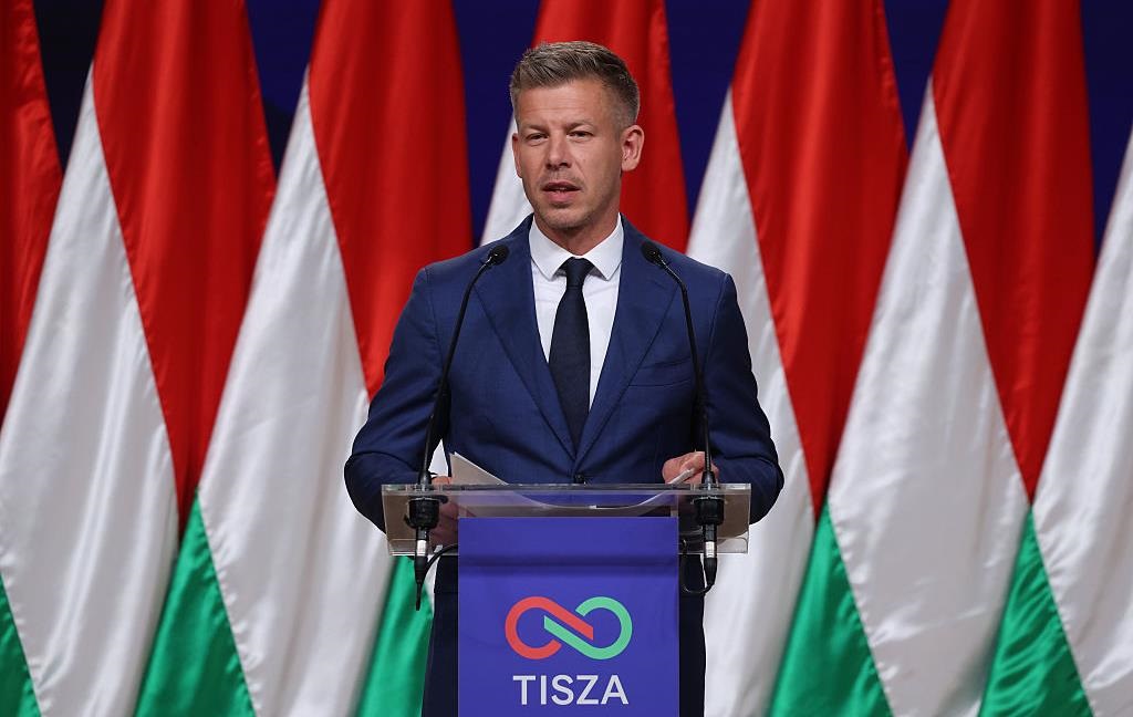 Фото для новини:Мадяр зробив заяву щодо відносин з Україною