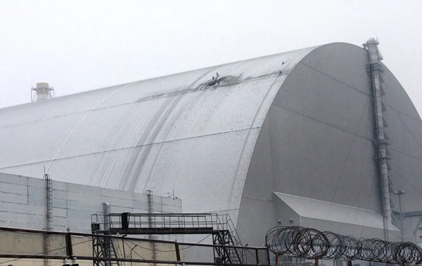 Фото для новини:На ЧАЕС відреагували на чутки щодо ризику обвалу саркофагу