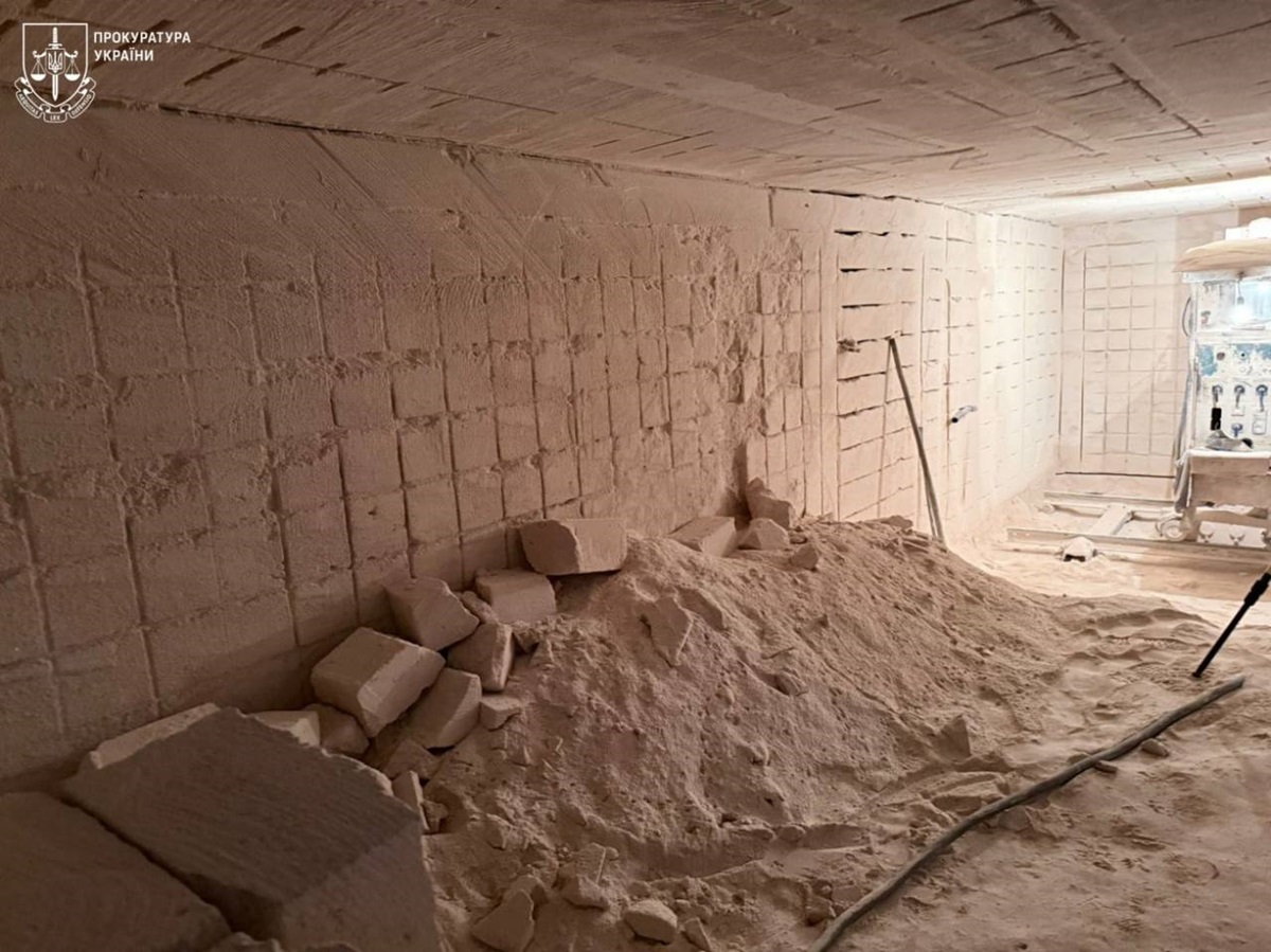 Фото для новини:На Одещині ліквідували незаконний видобуток вапняку