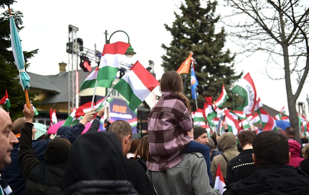 Фото для новини:На виборах в Угорщині рекордна кількість охочих голосувати за кордоном