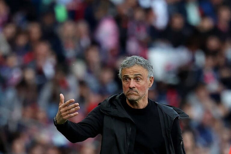 Фото для новини:Наставник ПСЖ пригрозив відставкою через трансфери