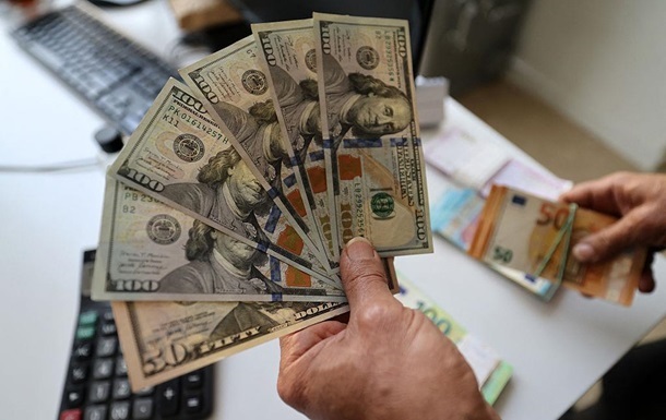 Фото для новини:Нацбанк пом'якшив валютні обмеження