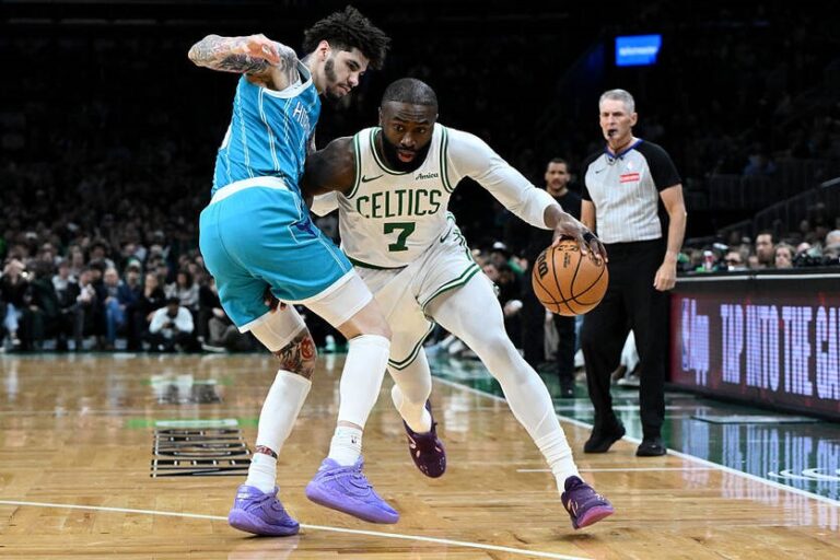 Фото для новини:НБА: Юта без Михайлюка програла Нью-Орлеану