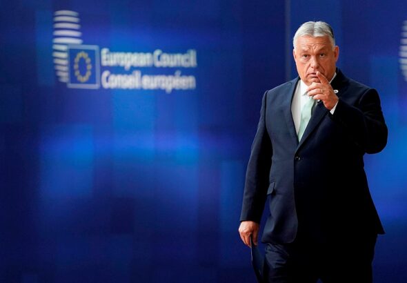 Фото для новини:Орбан вимагає від ЄС зняти санкції з РФ через енергокризу