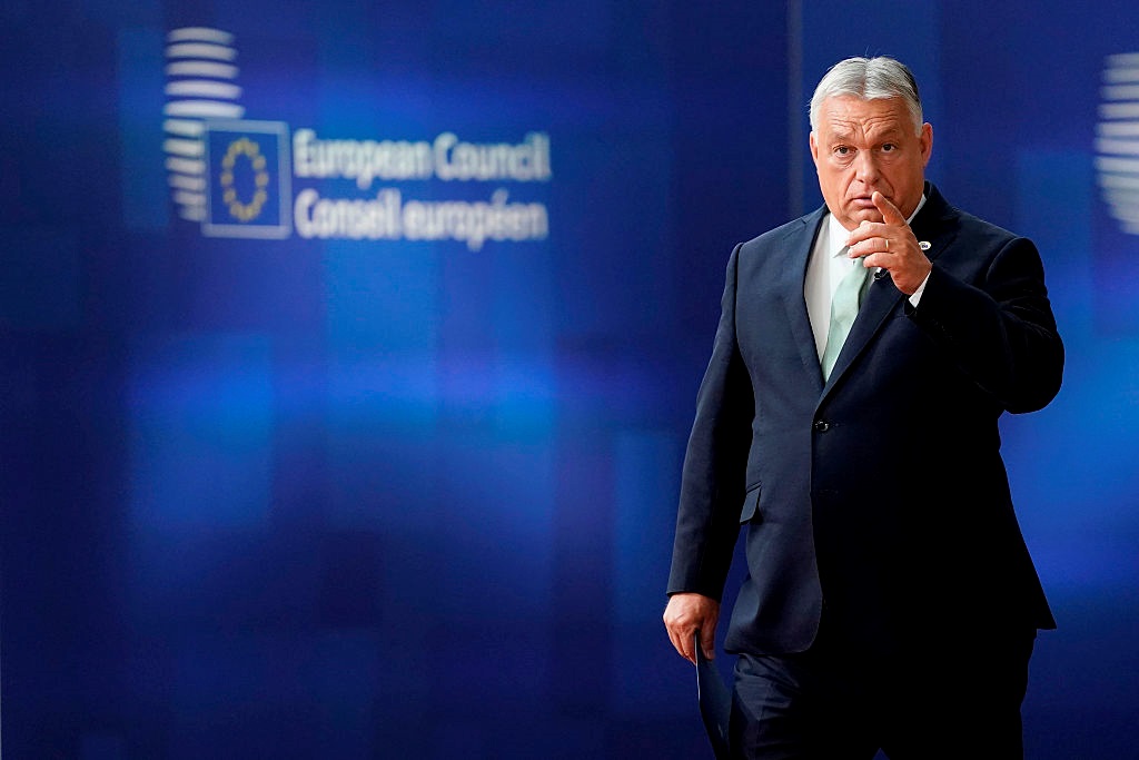 Фото для новини:Орбан вимагає від ЄС зняти санкції з РФ через енергокризу