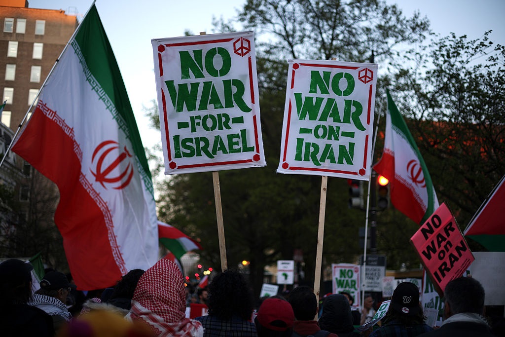 Фото для новини:Перемир'я між США та Іраном: що варто знати