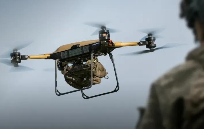 Фото для новини:Перше в історії знищення мосту дронами: Міноборони розповіло деталі