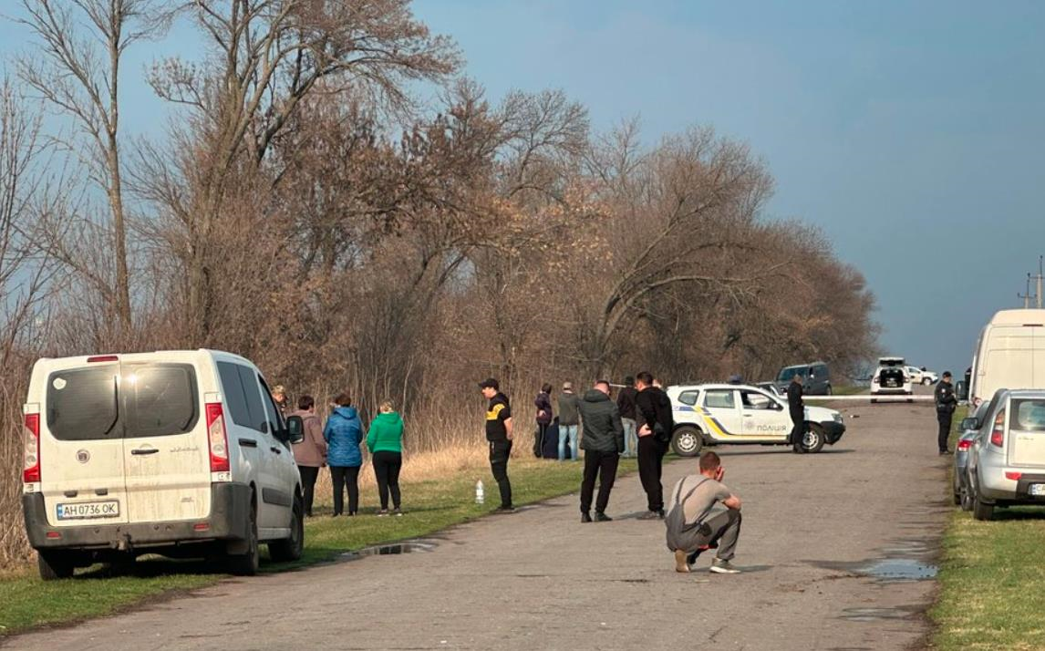 Фото для новини:Підійшли подивитися на дрон: відомі подробиці загибелі 4 людей на Черкащині