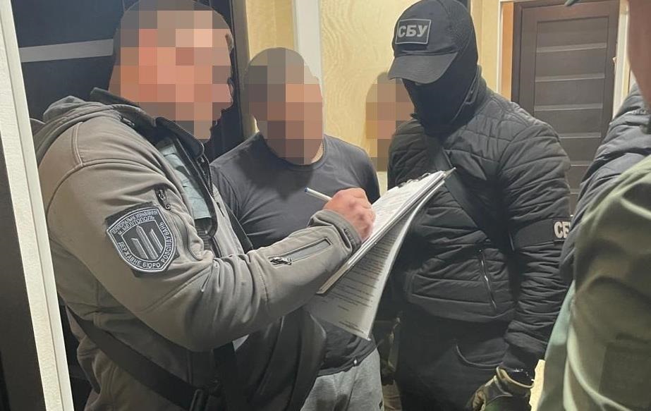 Фото для новини:Підполковника Нацгвардії підозрюють у сприянні дезертирству