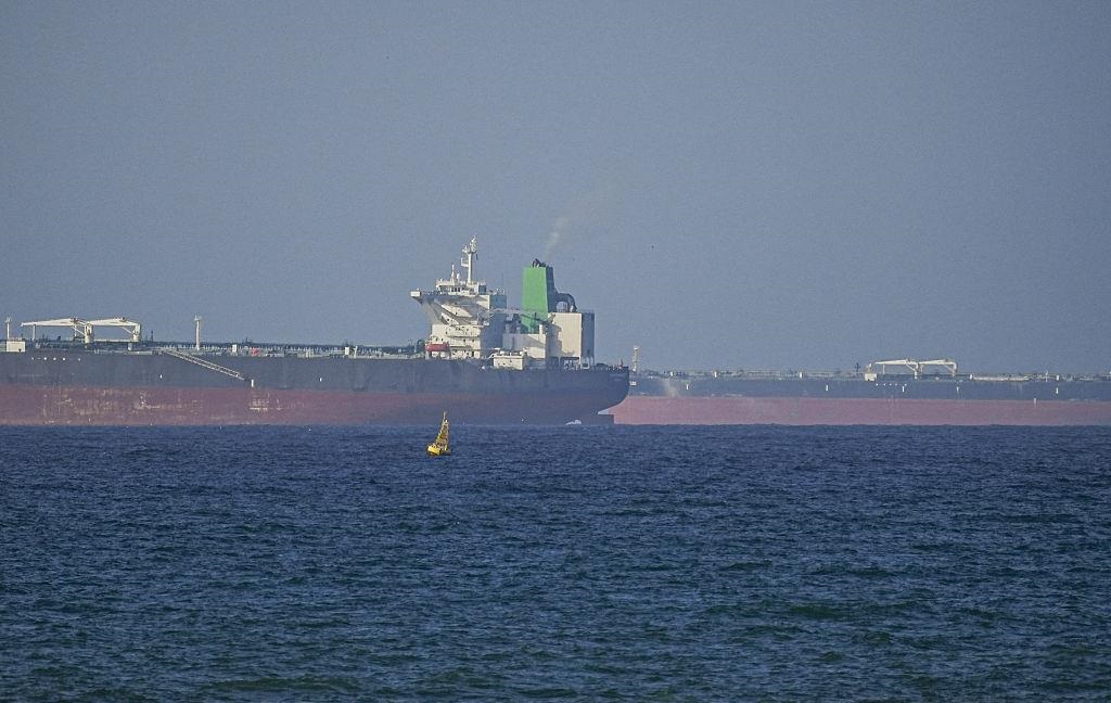 Фото для новини:Південна Корея домовилась про поставки нафти в обхід Ормузької протоки